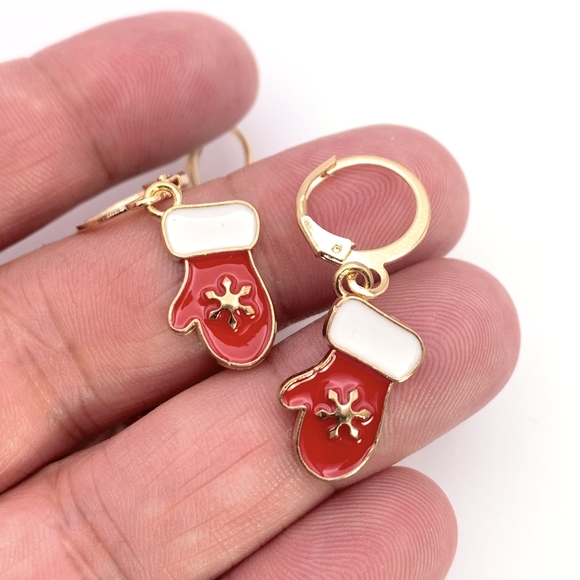 2 Pairs! Christmas Tree and Glove Earrings - Picture 4 of 5